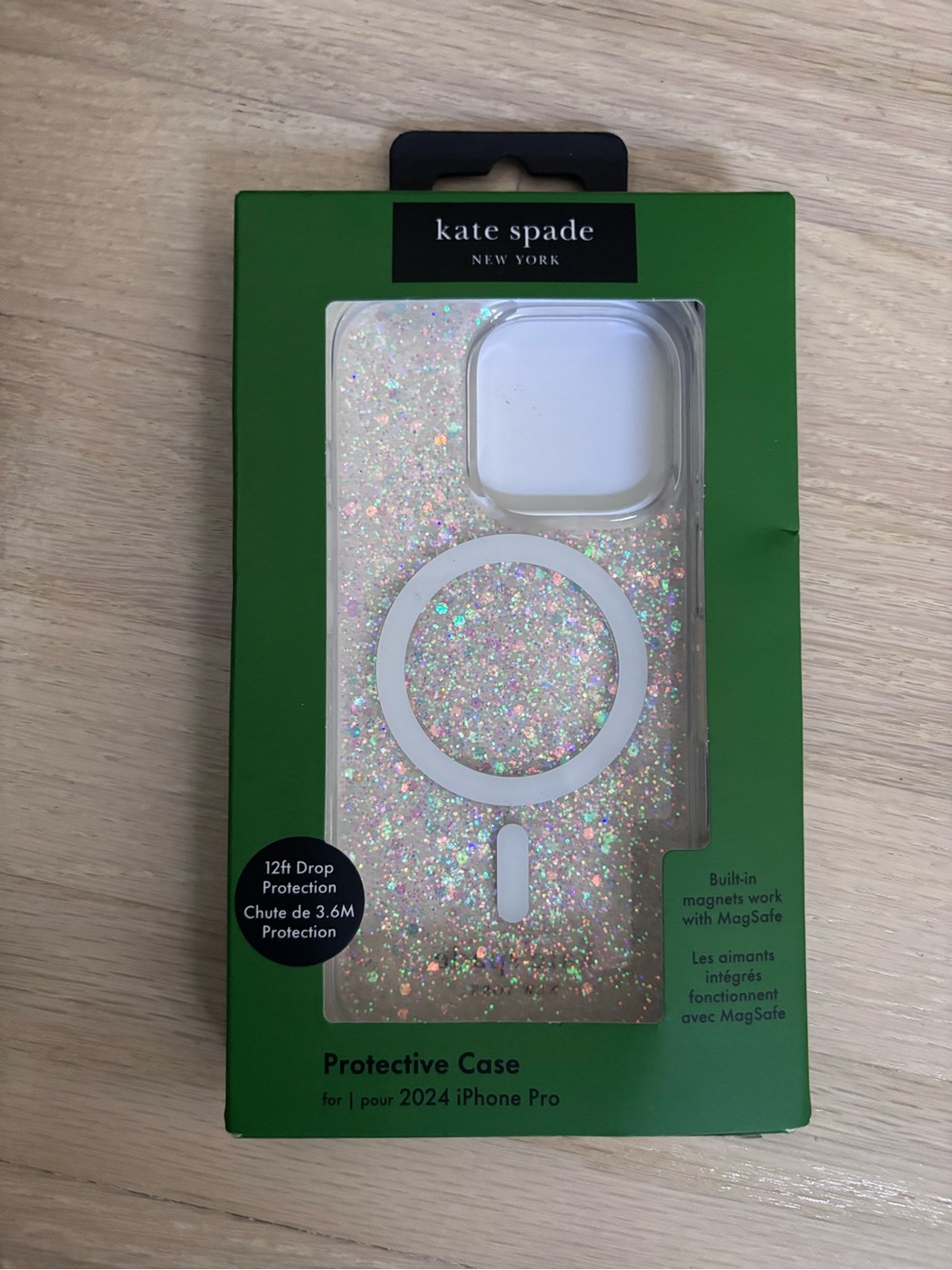 kate spade iPhone 2024 Pro Glitter  MagSafe-Compatible Protective Case - NWT